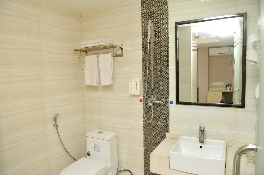 Yimi Inn Chen Clan Academy Metro Station Branch Guangzhou Rum bild